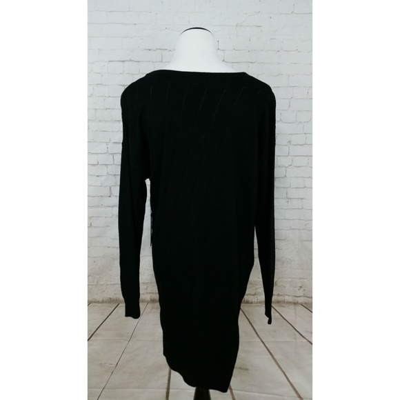 Vince Camuto Drop Stitch Asymmetrical V-Neck Black - Picture 5 of 7